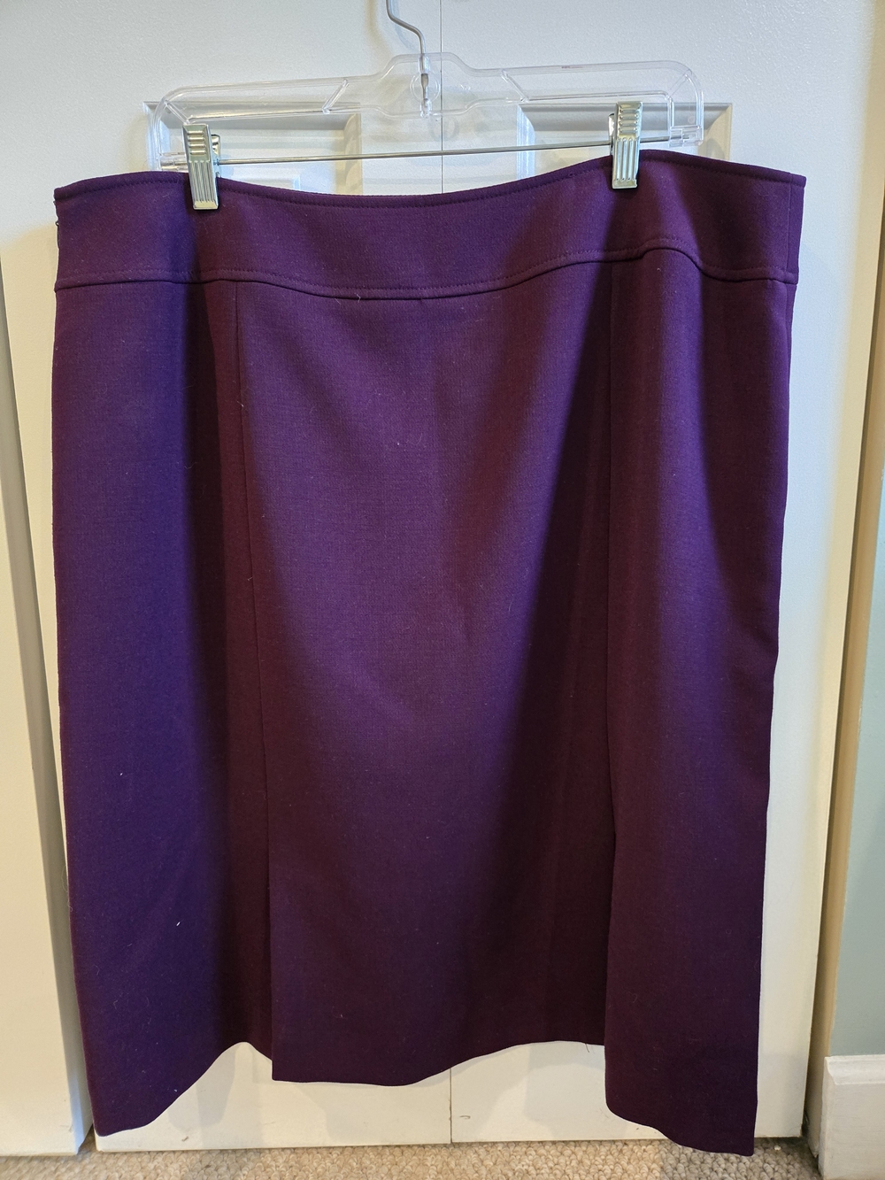 Tahari ASL High-Waist Purple Pencil Skirt - Sleek Workwear - Picture 3 of 4